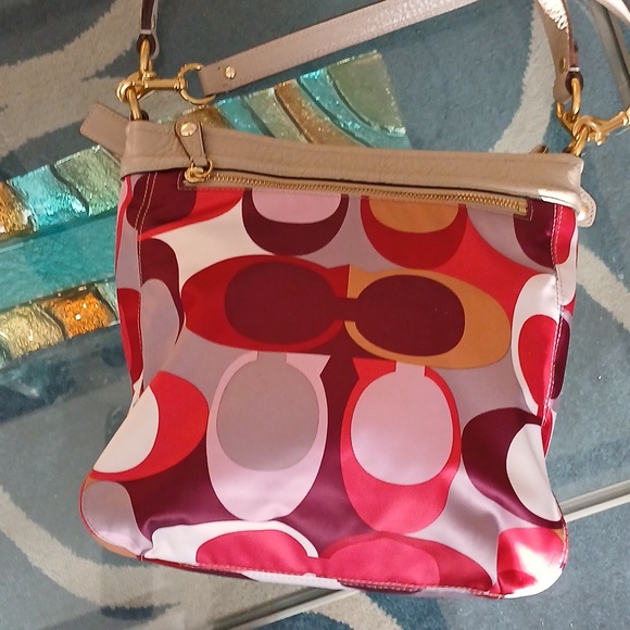 Coach Ashley Red and Pink Patterned Shoulder Bag - Picture 6 of 8